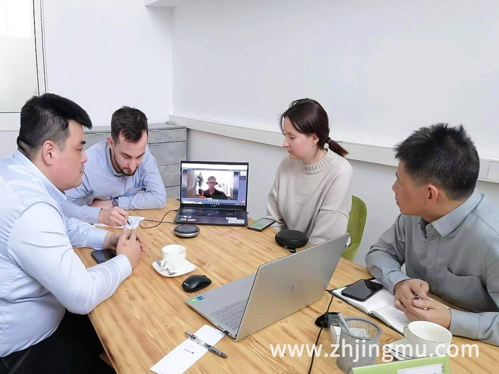 Jingmu Injection Technology Director visits Russian Legrand customers and VM Partners