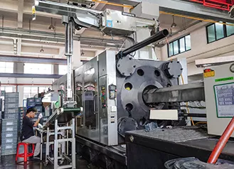 Plastic Moulding Machine