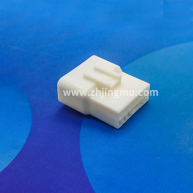 Automobile wiring harness connector micro precision plastic mould